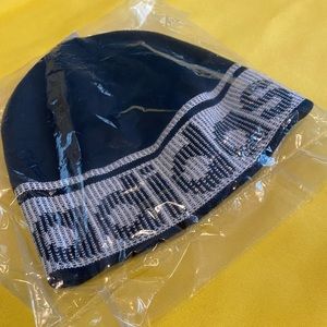 adidas - Youth Beanie NWT